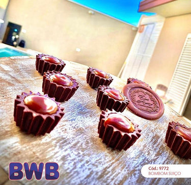 Forma De Chocolate - Forma De Chocolate Especial 3 Partes - Bombom Suiço - BWB9772